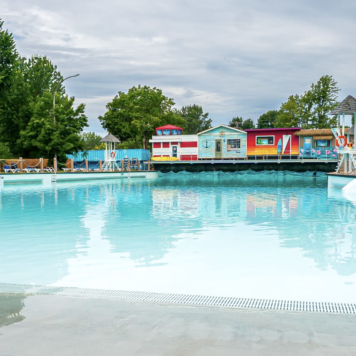 Super Aqua Club