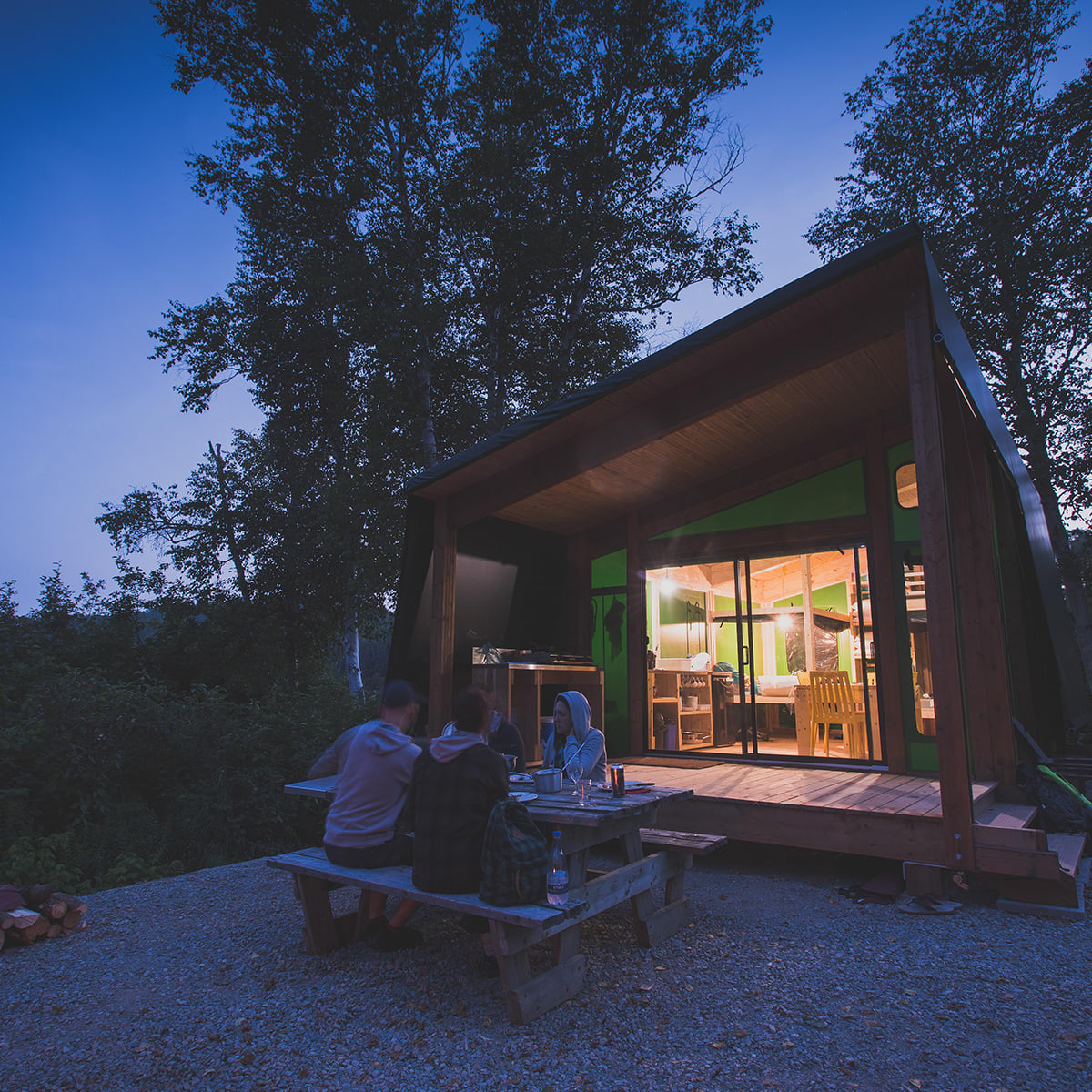 Abitibi-Témiscamingue : ready-to-camp unit