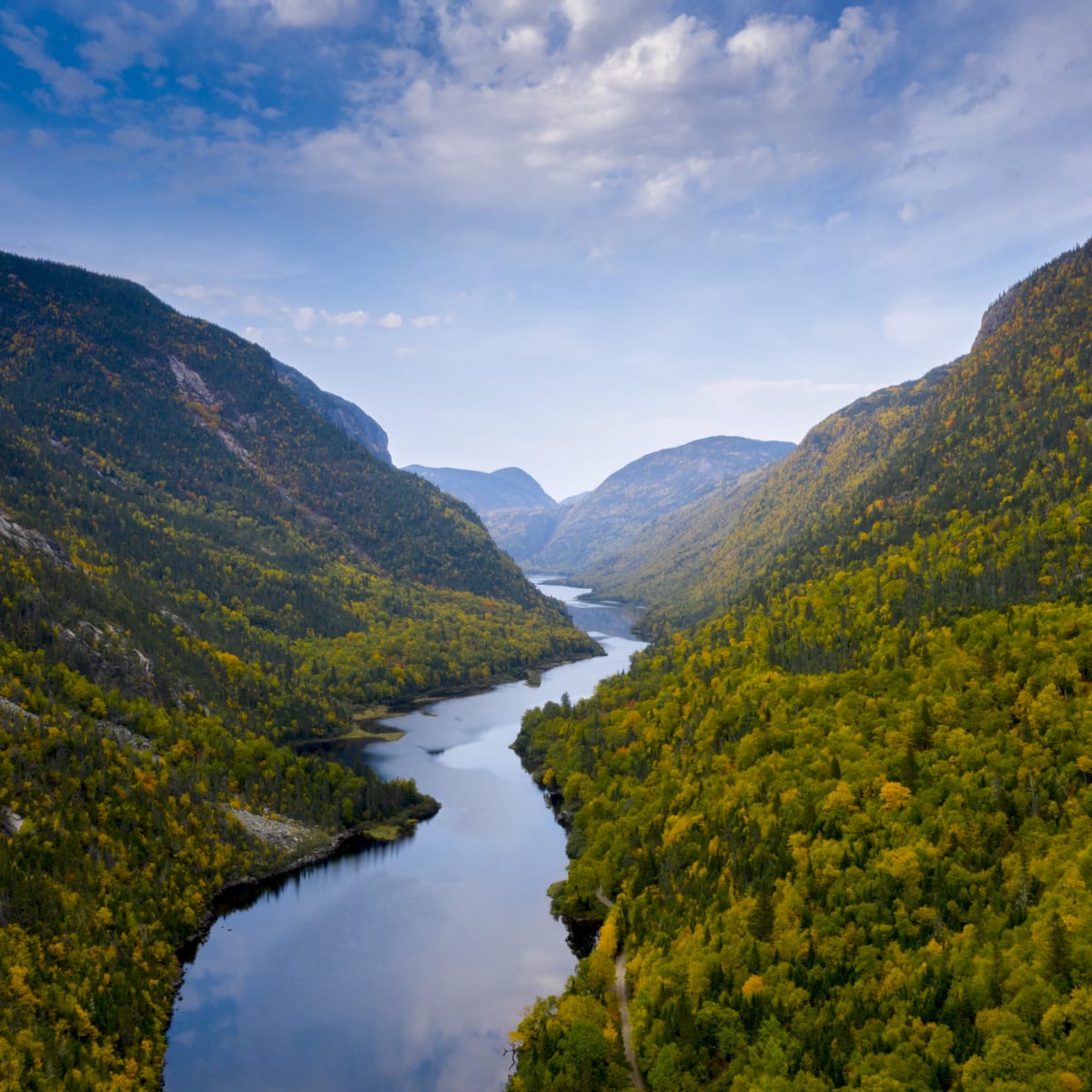 Spectacular mountain scenery in Charlevoix
