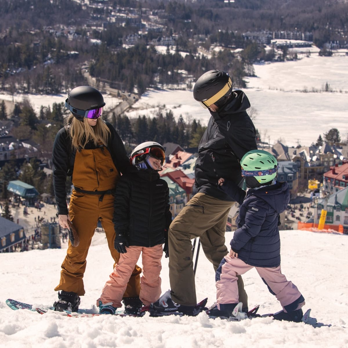 Ski alpin en famille.