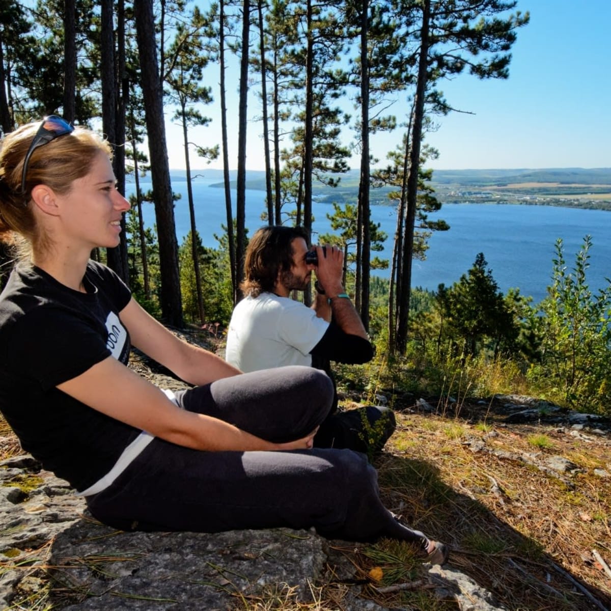 Two people at the lookout in Lac-Témiscouata National Park.
