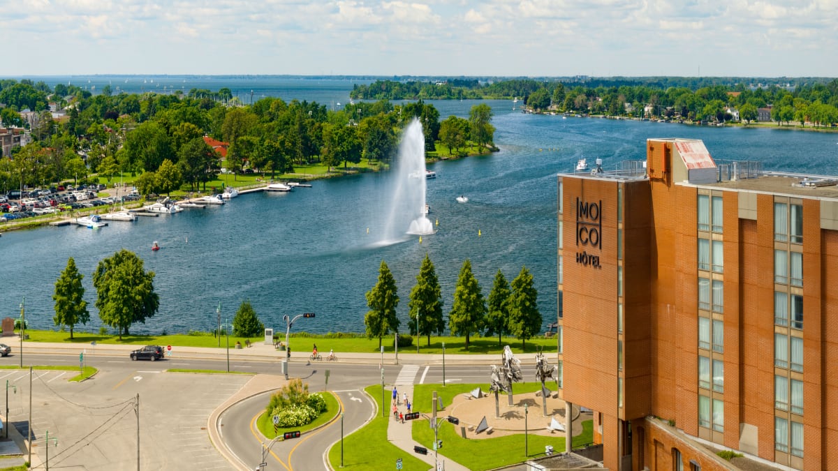 View of Hôtel MOCO and Lake Saint-François