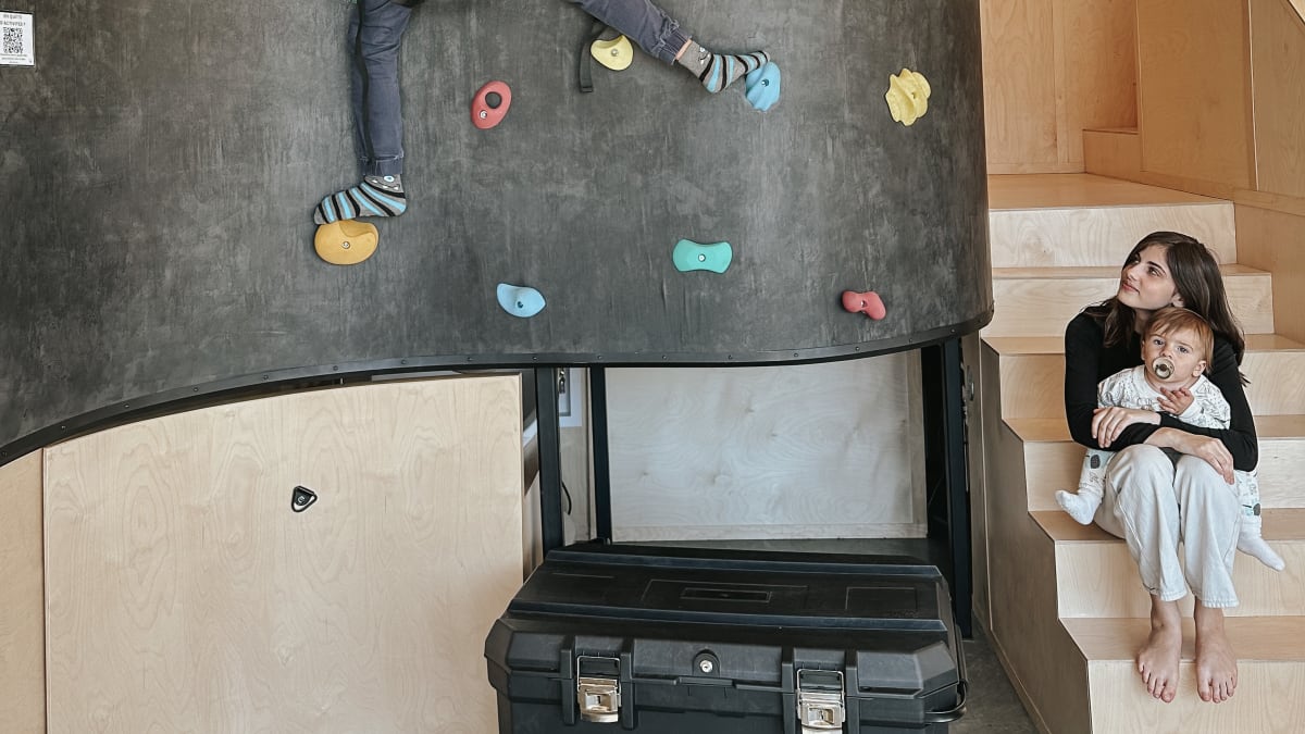 Mur d'escalade dans les Zoobox