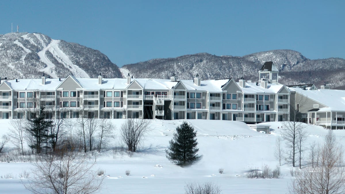 Manoir des Sables in the winter