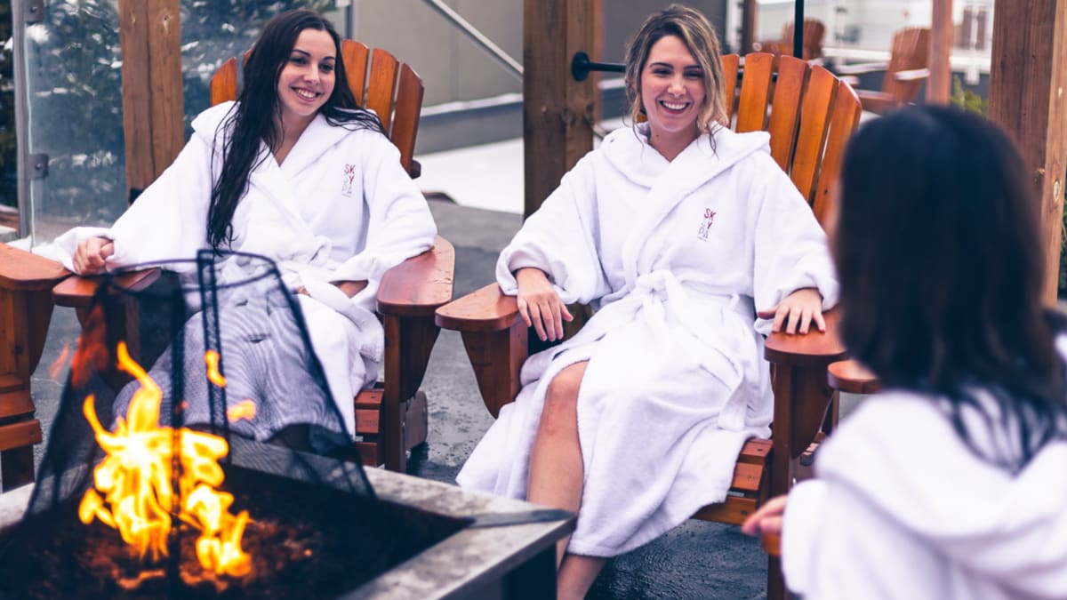 Offrez-vous
              un moment de détente au SKYSPA Dix30