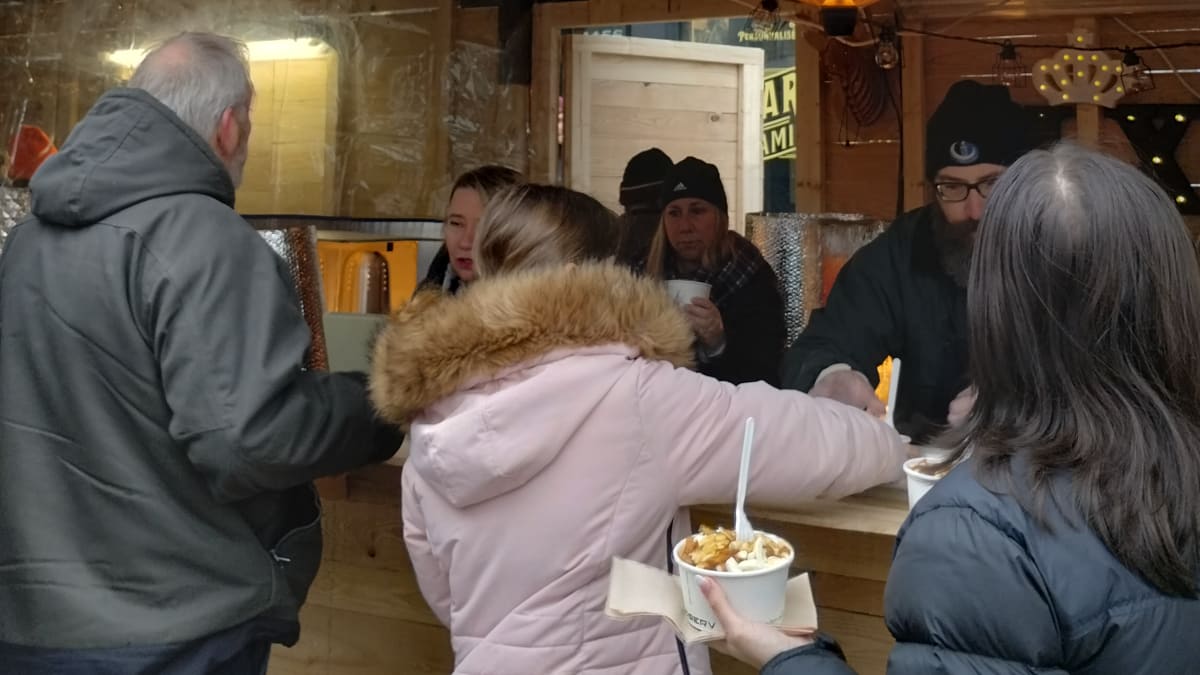 Food vendor booth at Cabane Panache event.