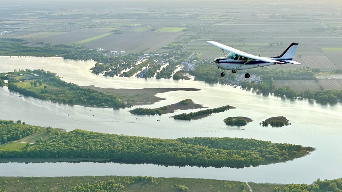 Tourist plane and aerial view of Haut-Richelieu.