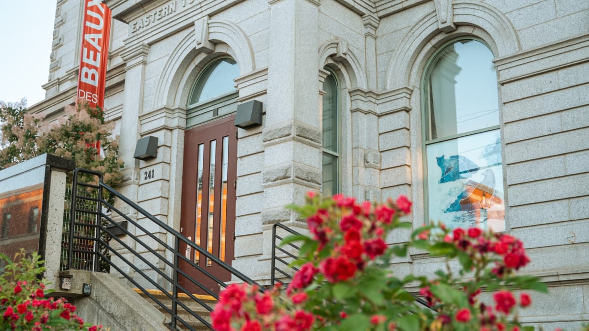 Front of the Sherbrooke fine arts museum.