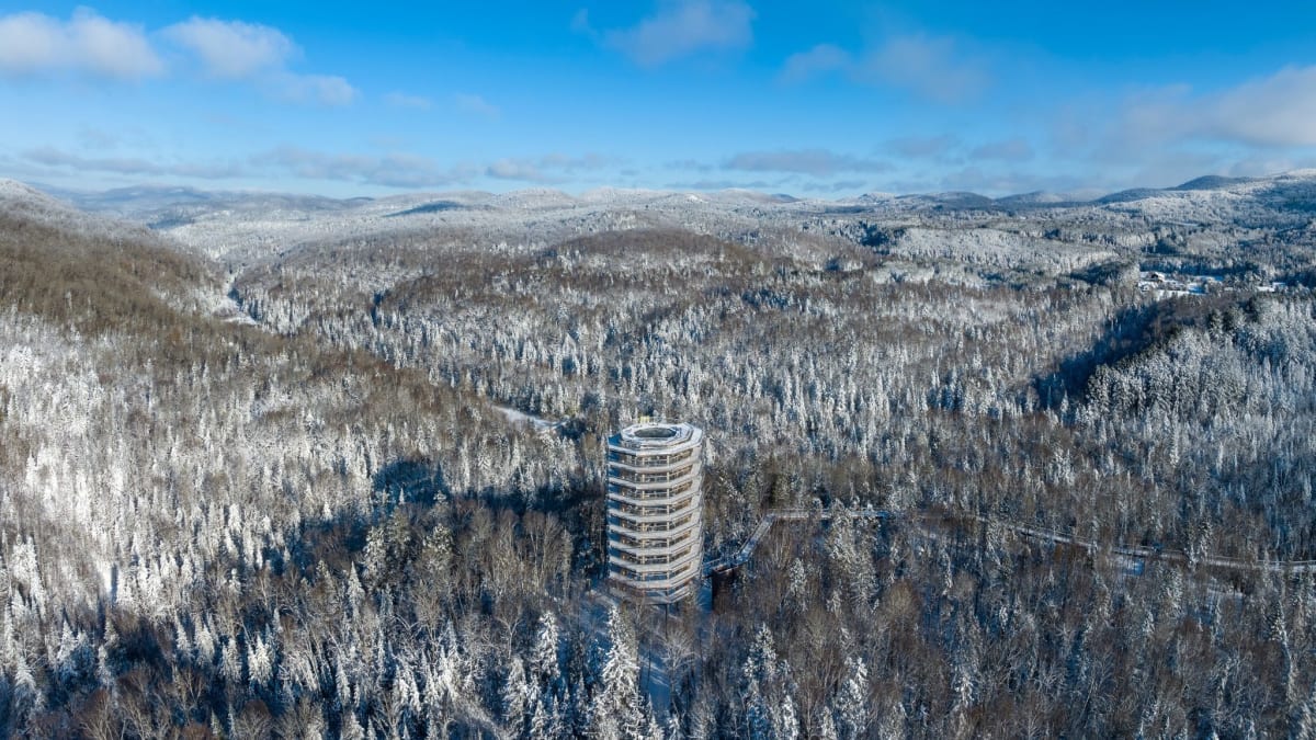 Sentier des Cimes in winter.