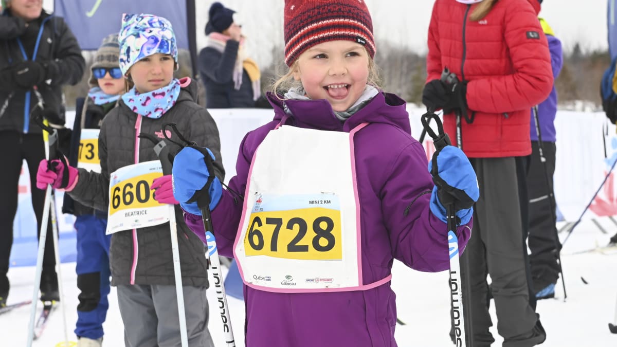 Young girl ready to take part in the mini-race