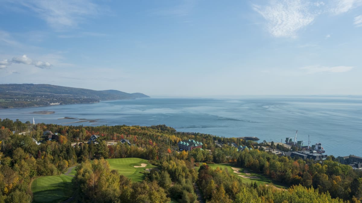 Vue sur le fleuve Saint-Laurent au Petit Manoir du Casino