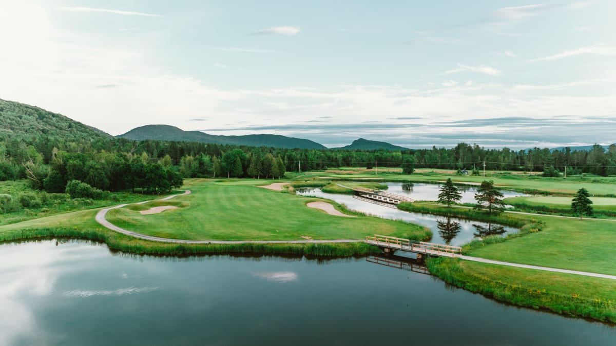 Vue aérienne du Club de golf Owl’s Head