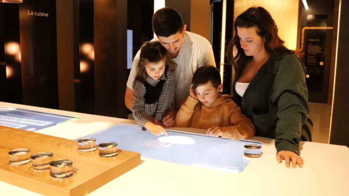 Family of four visiting Interra
