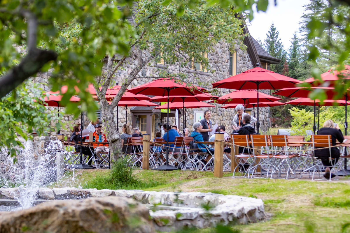 Outdoor patio - Sentier des cimes
