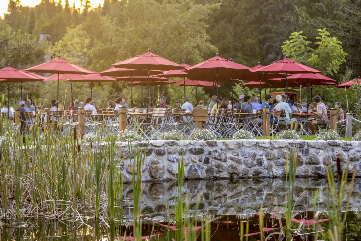 Outdoor patio - Sentier des cimes
