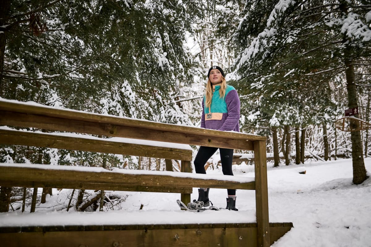 Randonnée en raquettes au Parc Oméga.