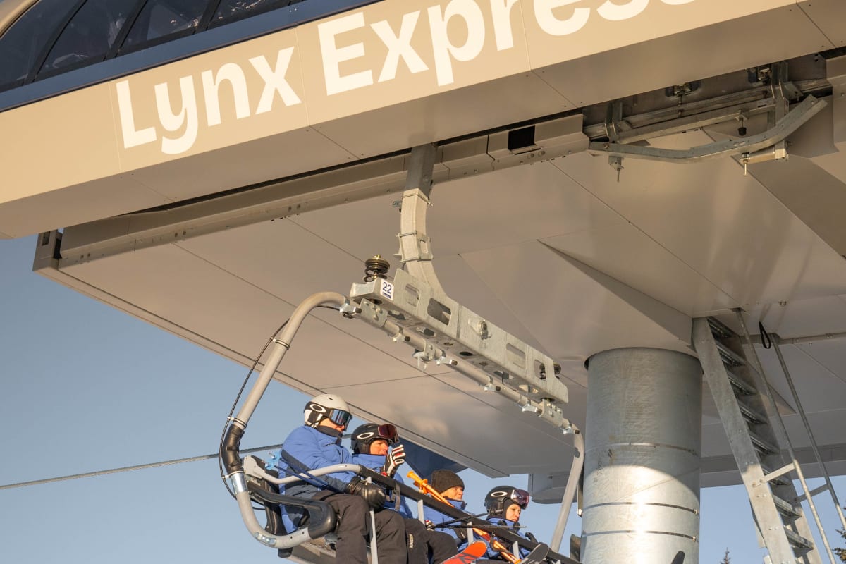 Lynx Express ski lift at Mont Grand-Fonds.