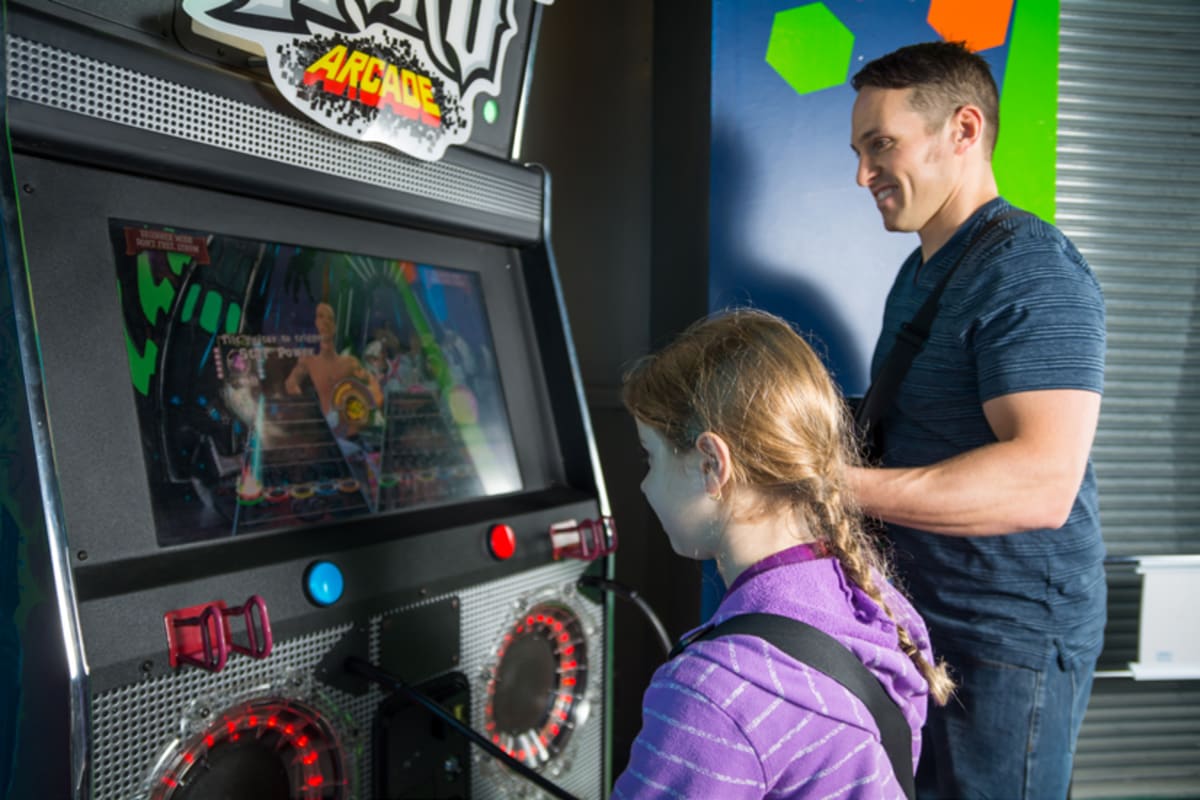 Exposition sur les jeux vidéos.