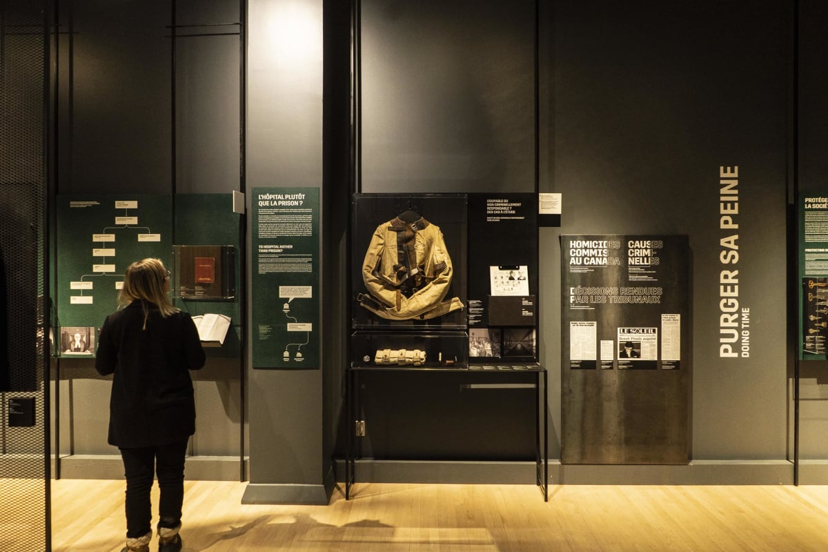Exhibit on prison at Musée POP.