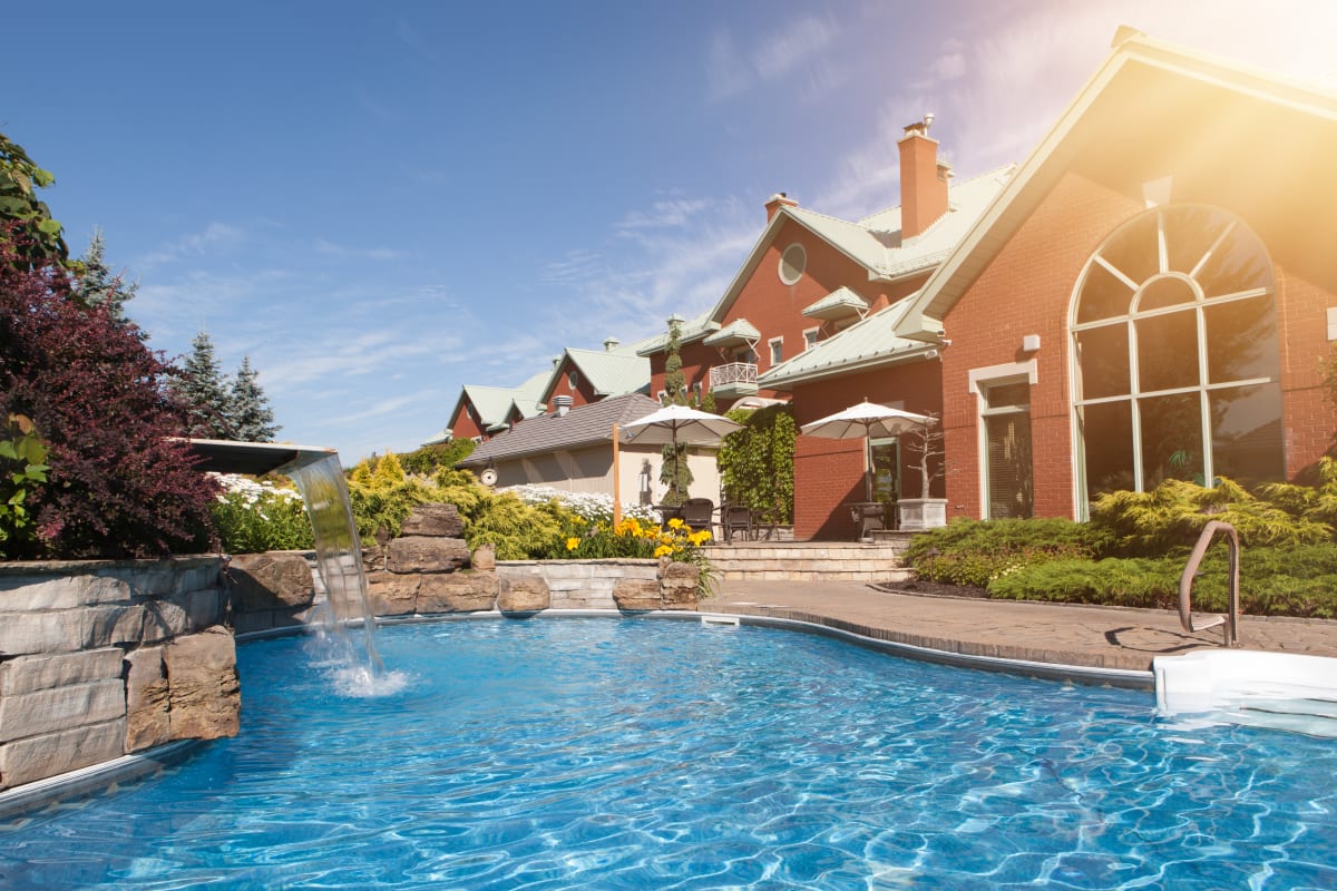 Auberge du Lac Taureau : piscine