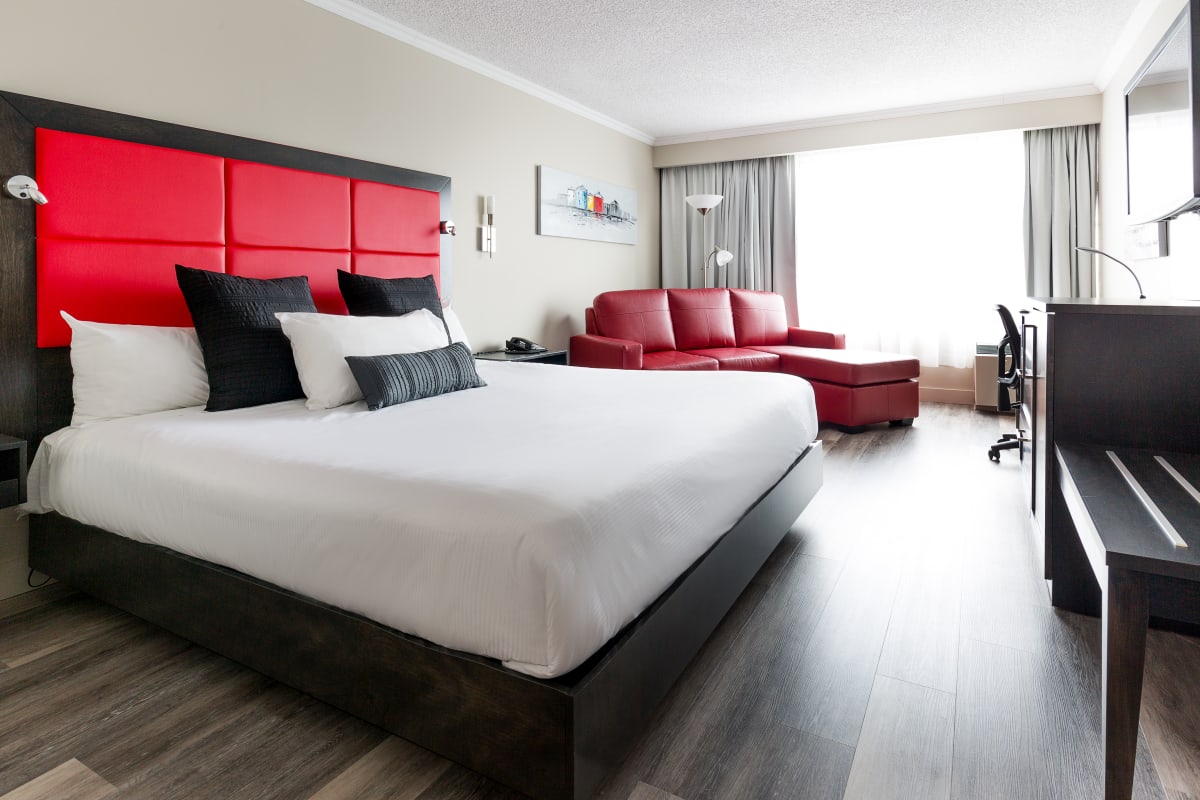 Room at the Universel Alma Hotel