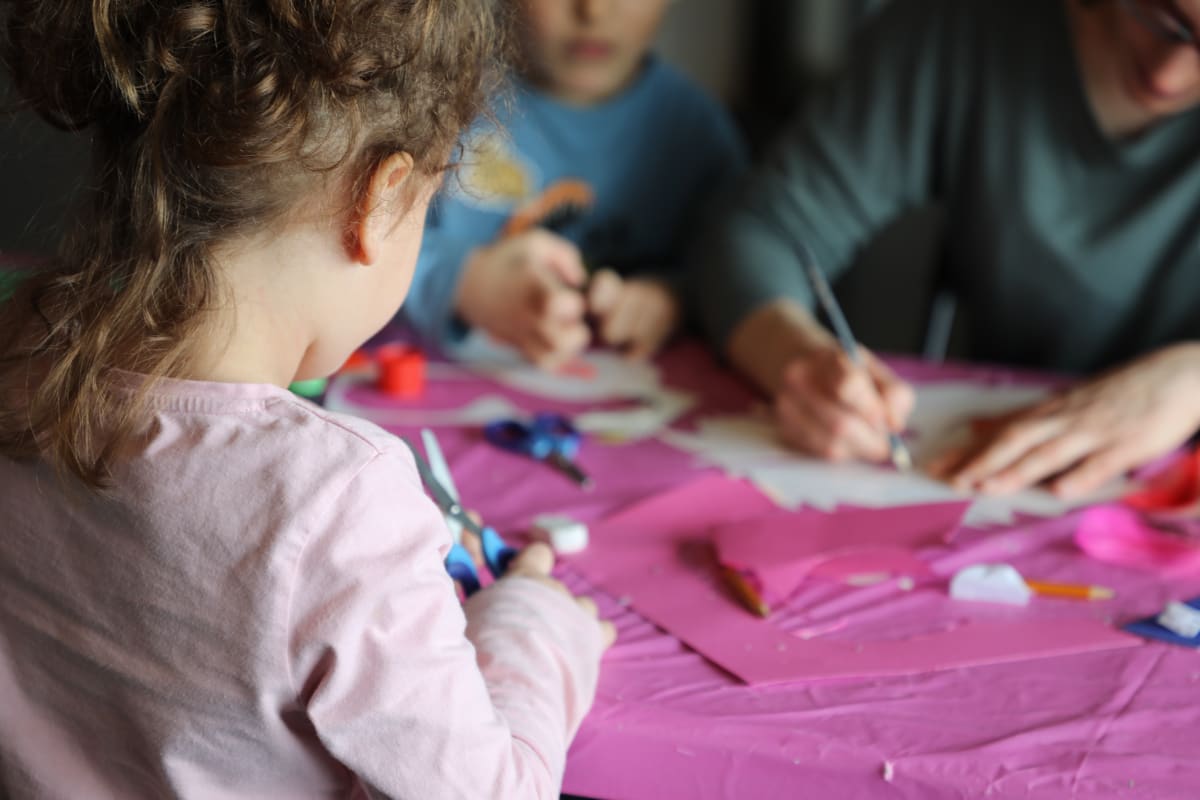 Young girl participating in an art workshop