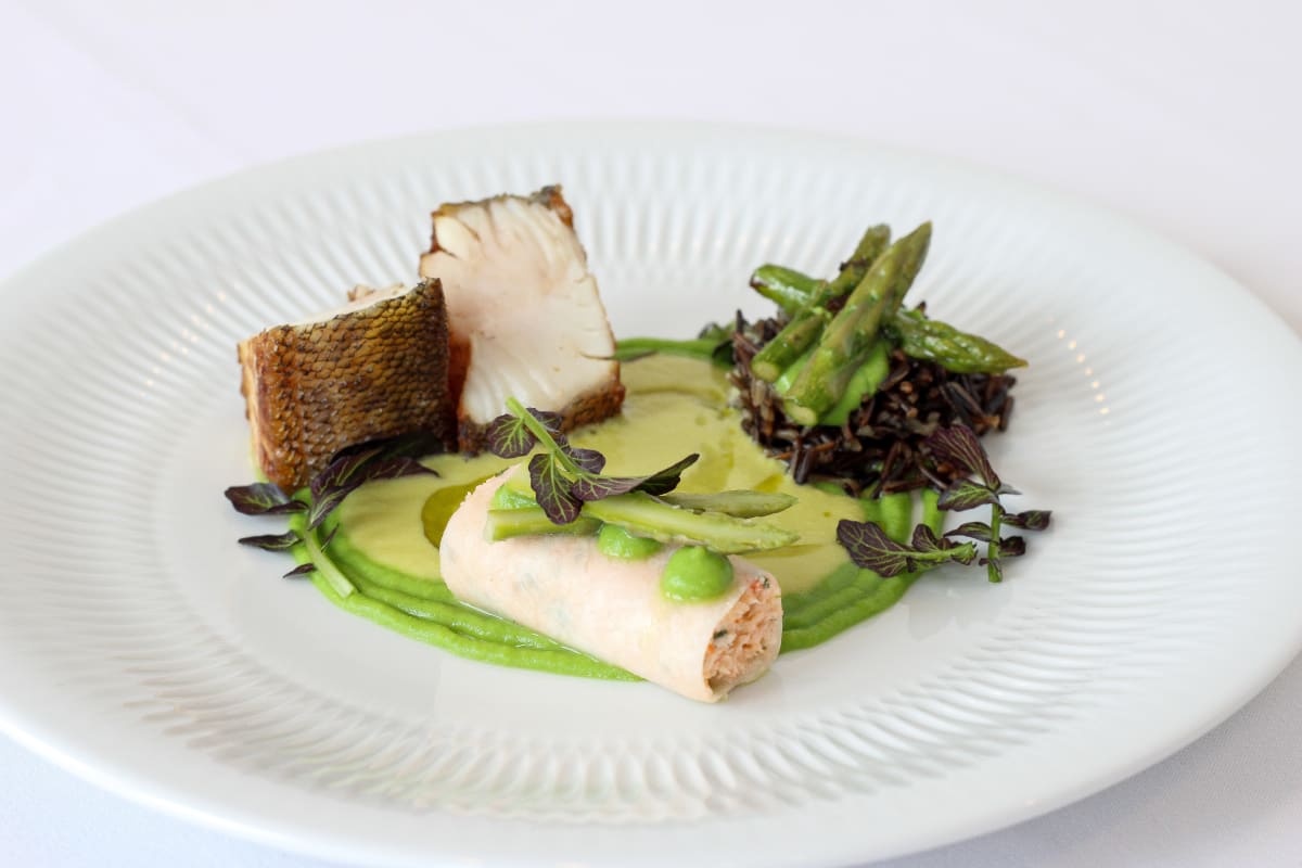 Assiette gourmande au restaurant Le Riverain au Ripplecove.