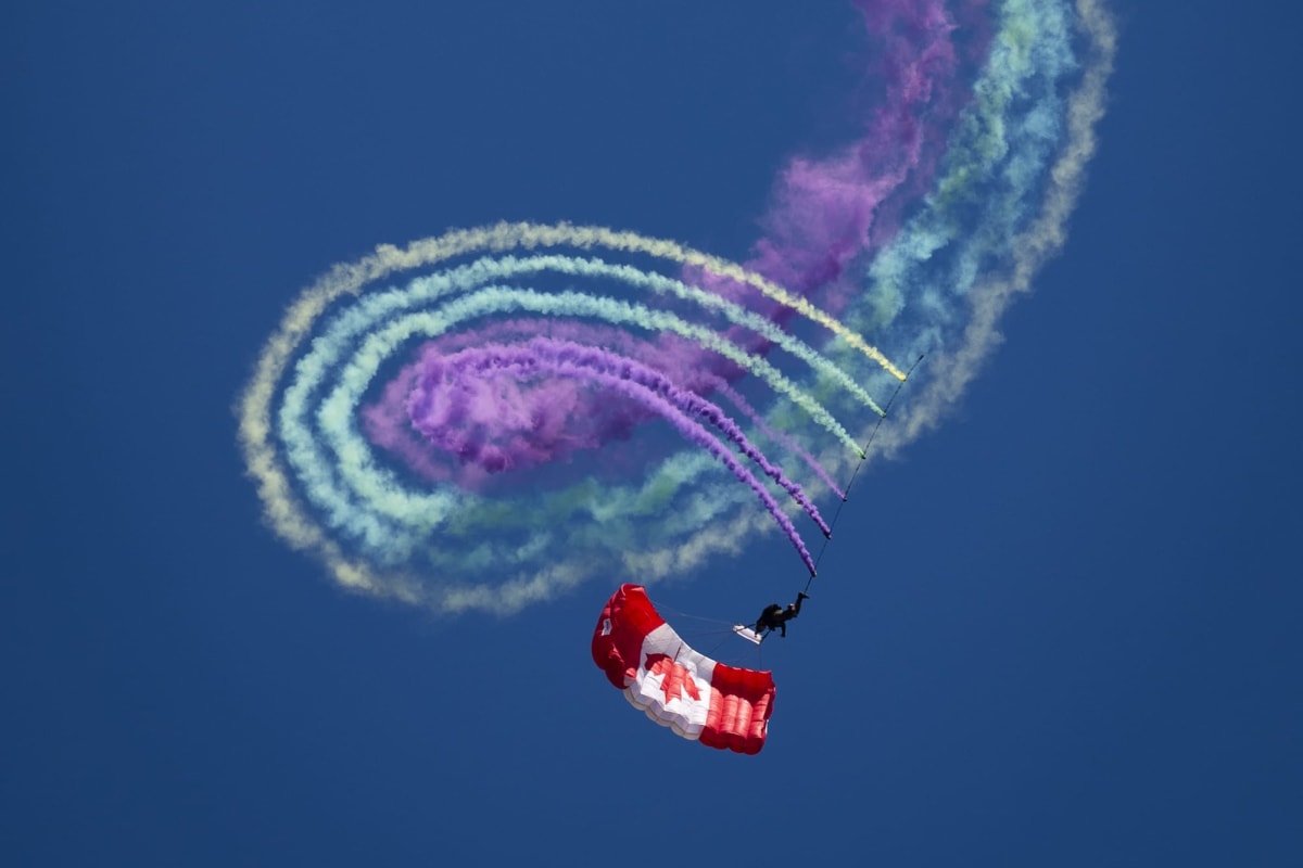 Parachute - Spectacle aérien AÉRO Gatineau-Ottawa.