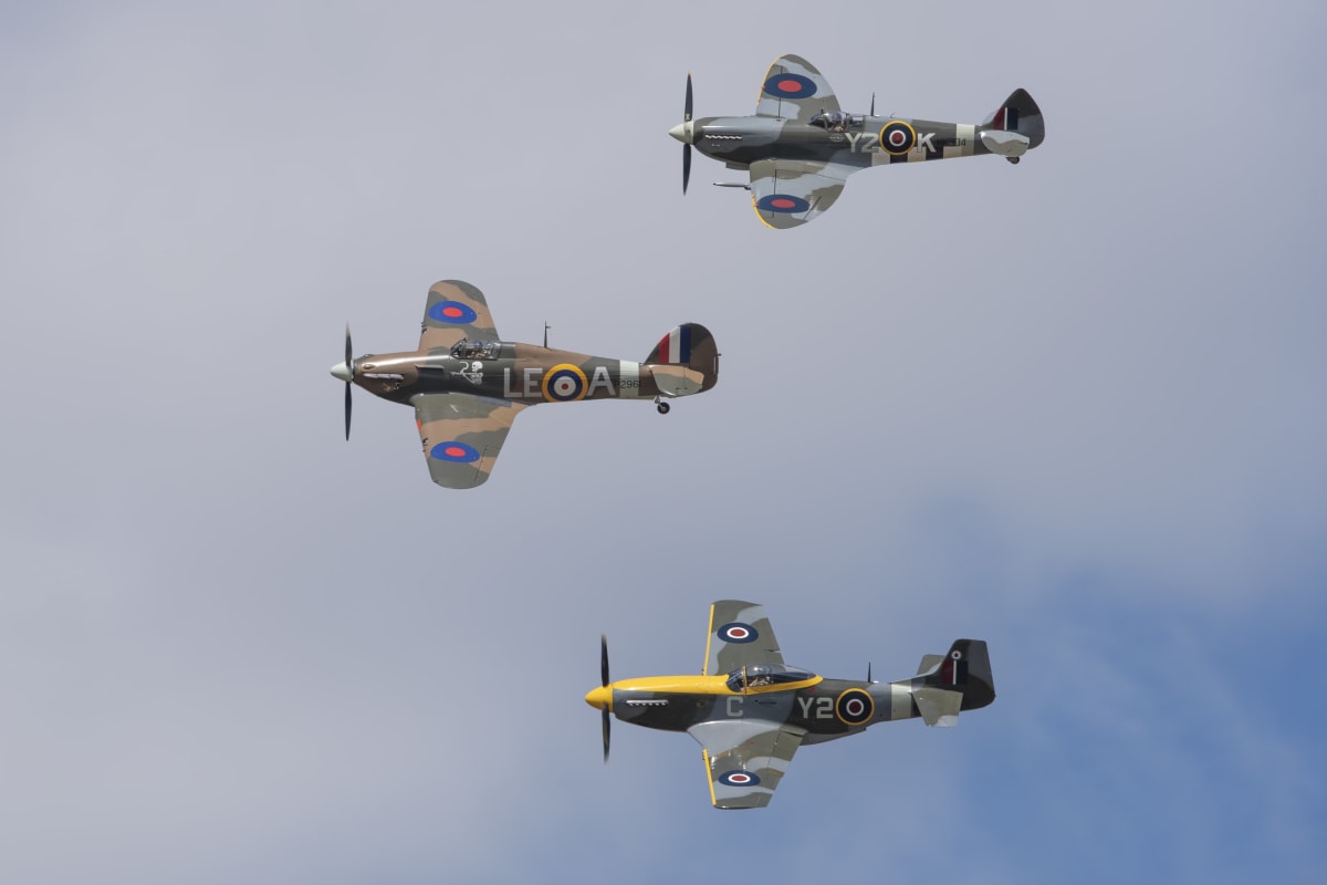 Trois avions au Spectacle aérien AÉRO Gatineau-Ottawa.