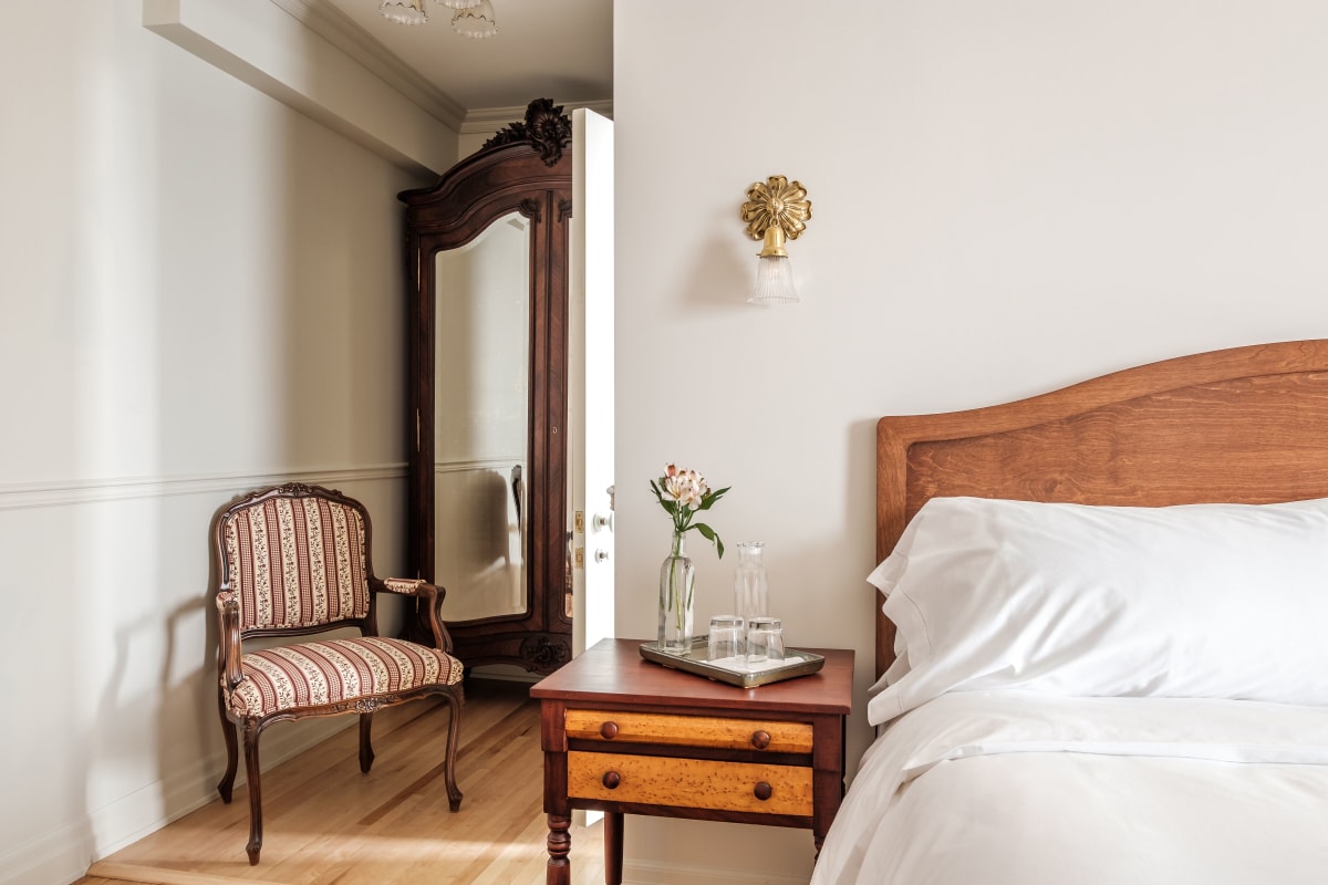 Room at StoneHaven Le Manoir.