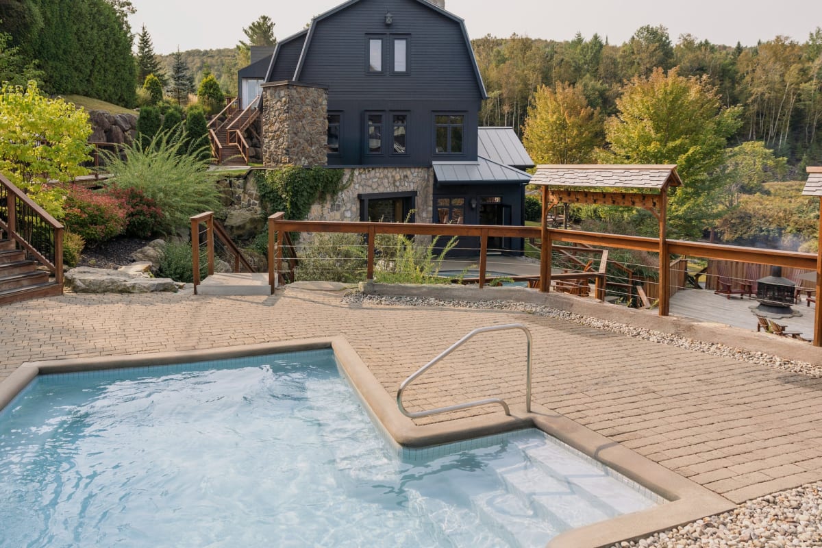 Strøm spa nordique Saint-Sauveur.