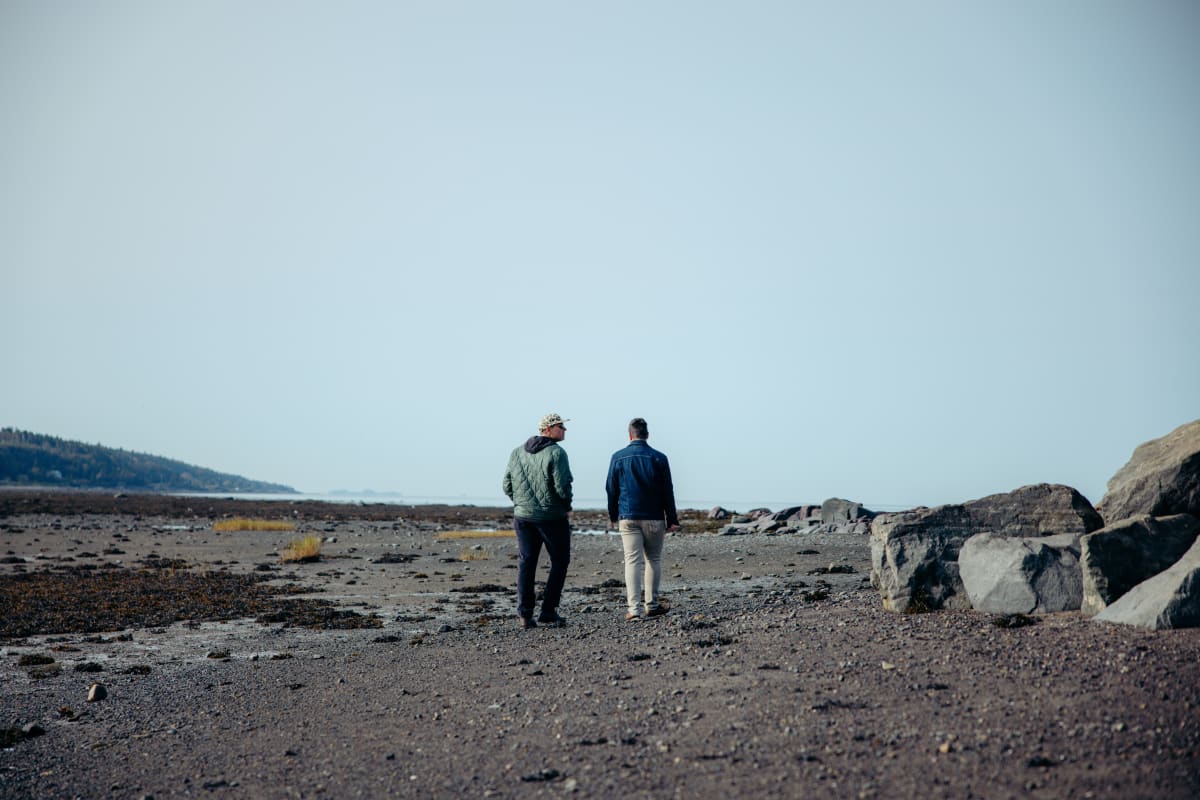 Two people out in nature in the north of Quebec.