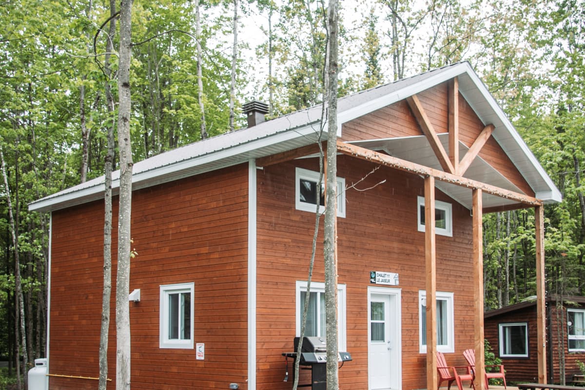 Cabin at parc régional de la Rivière Gentilly.