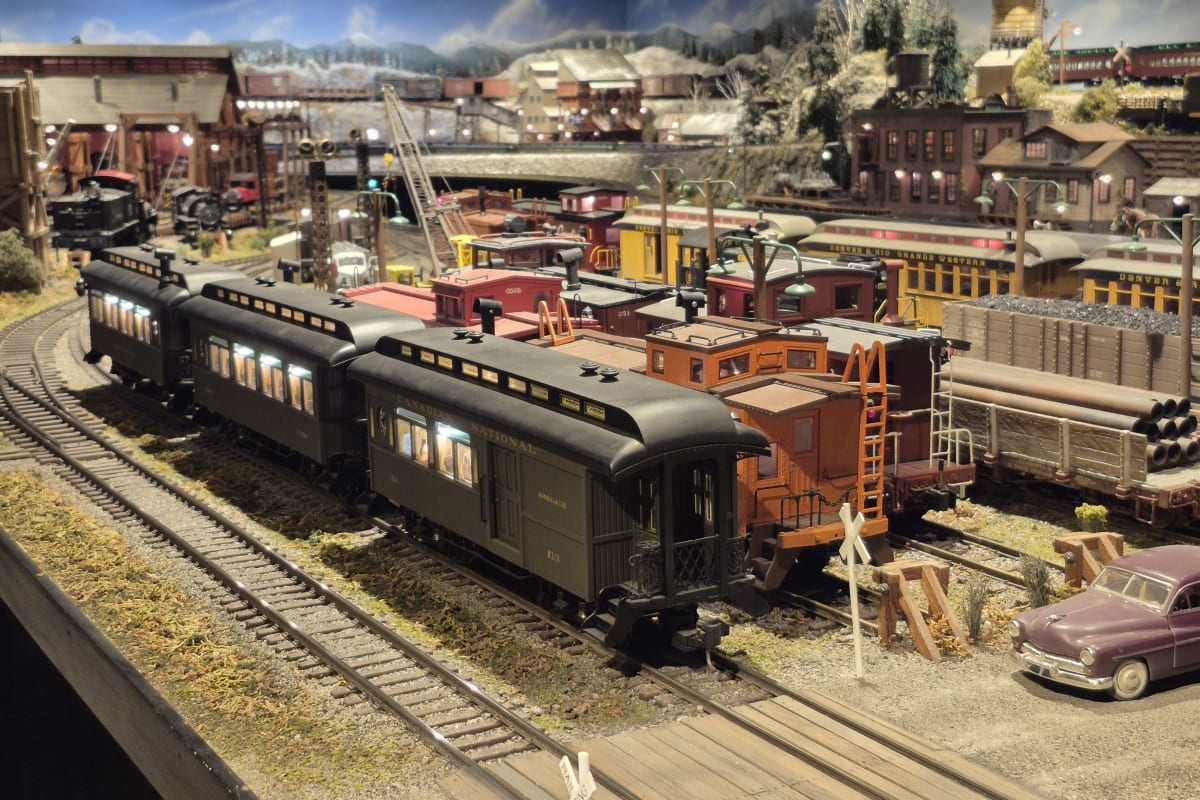 Miniature trains at Musée Rodrigue.