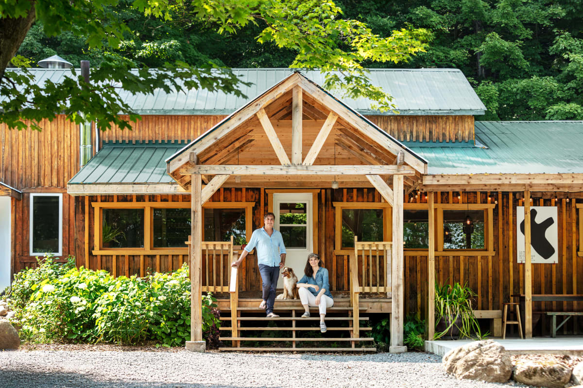 Propriétaires, La ferme du loup. 