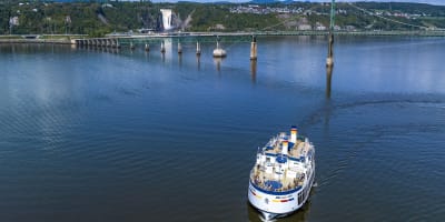 Guided cruise in Québec City- Croisières AML