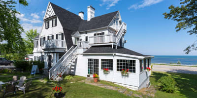 auberge_cafe_bistro_la_marmite_1