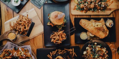 Bistro Pub McMurray