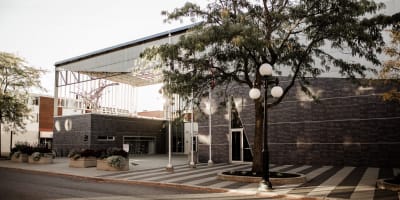 centre_des_arts_juliette_lassonde_1
