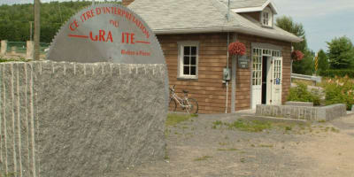 centre_dinterpretation_du_granite_1