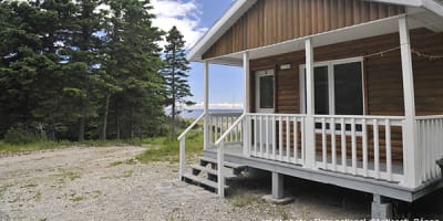 chalets_du_parc_national_danticosti_1
