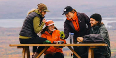 defi_randonnee_helly_hansen_a_bromont_montagne_dexperiences_1_a