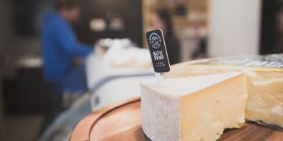 fromagerie_la_vache_a_maillotte_1