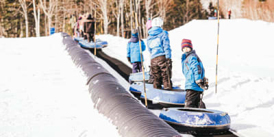 glissade_sur_tube_au_parc_regional_de_val_direne_1_h