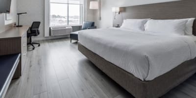 holiday_inn_express__suites_saint___hyacinthe_1