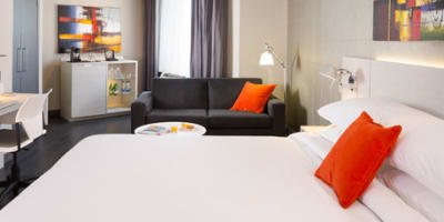hotel_sepia_1