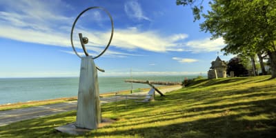 jardin_harmonique_de_sculptures_du_domaine_forget_1