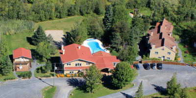 le_montagnard_hotel_condos_et_chalets_1