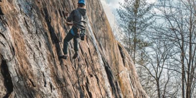 parc_descalade_et_de_randonnee_de_la_montagne_dargent_1