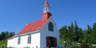 petite_chapelle_de_tadoussac_1